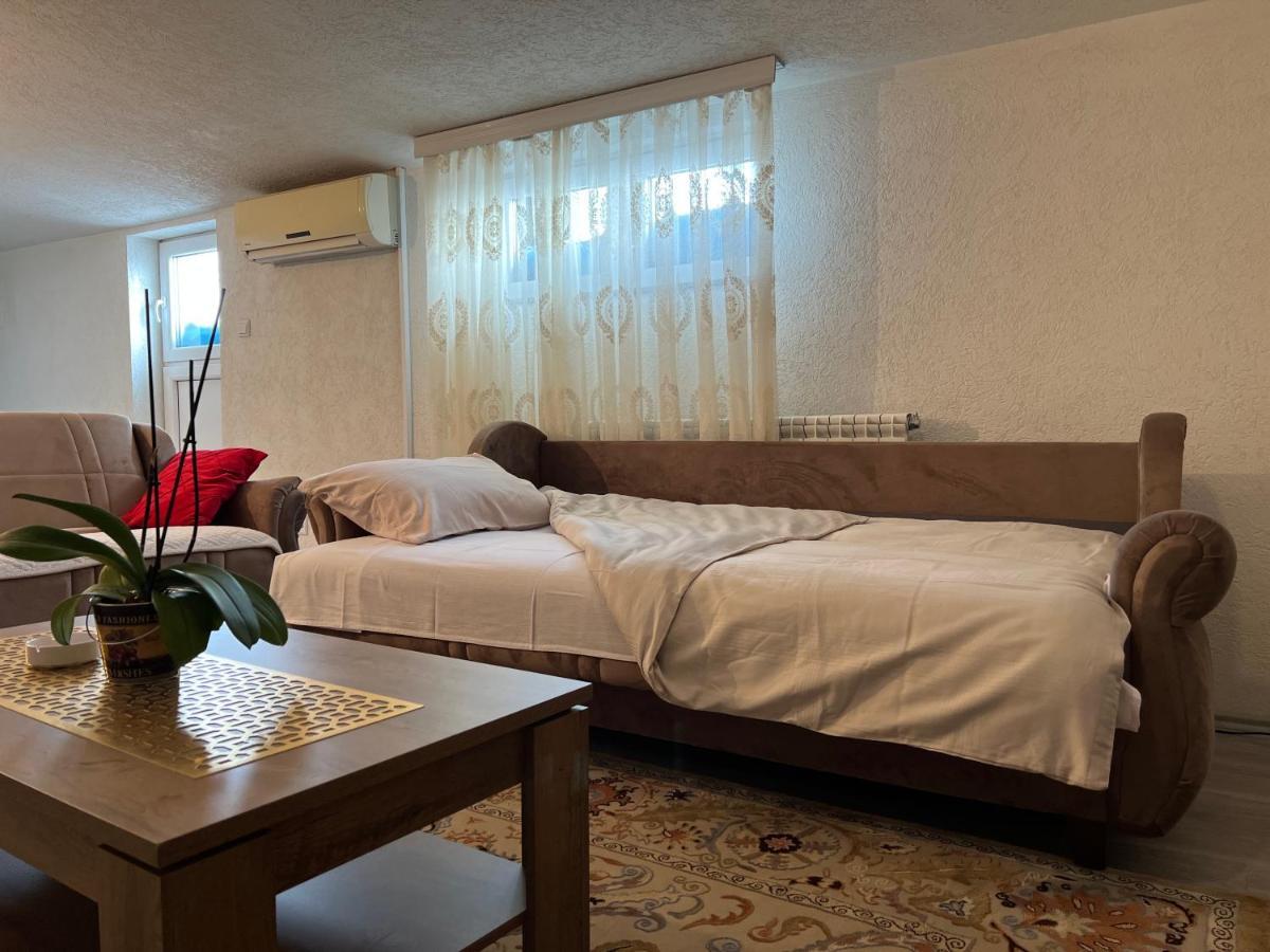 Apartman Centar Apartment Нови пазар Екстериор снимка
